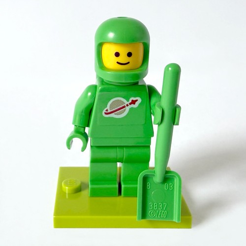 Lego classic space minifigure - lego,
